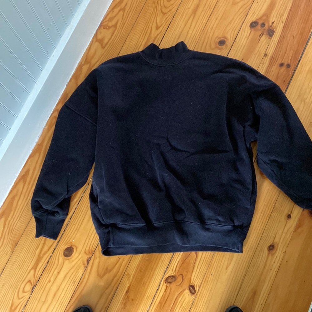 Aritzia TNA Cozy Fleece Mega Mock Sweatshirt